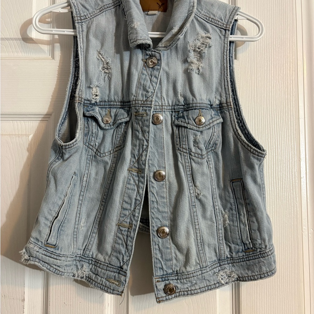 American Eagle Outfitters Light Blue Denim Vest